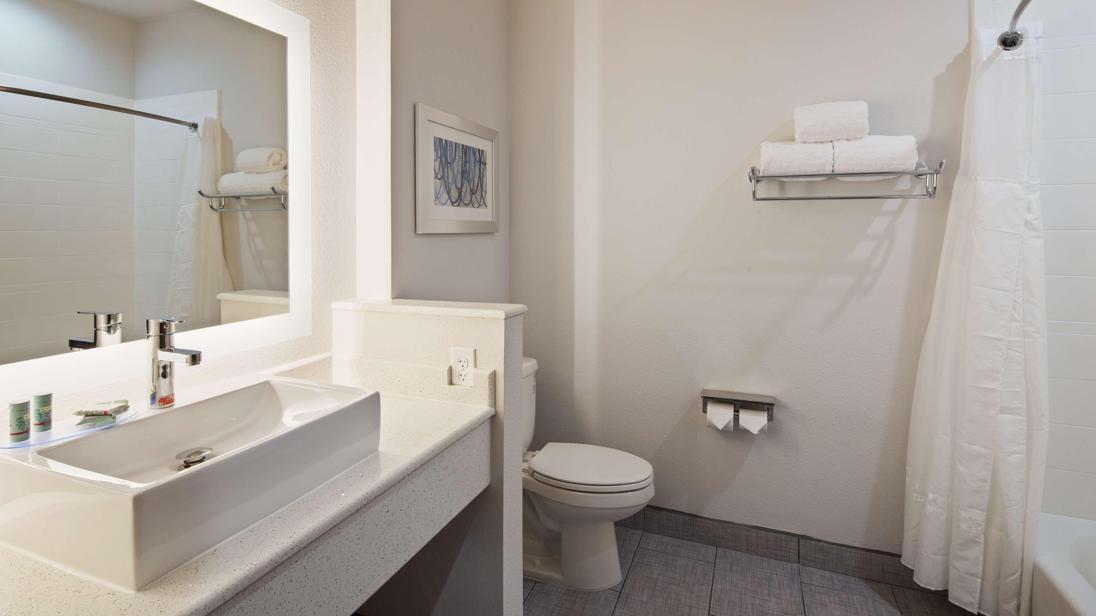 Best Western Green Oaks Inn La Vernia Εξωτερικό φωτογραφία