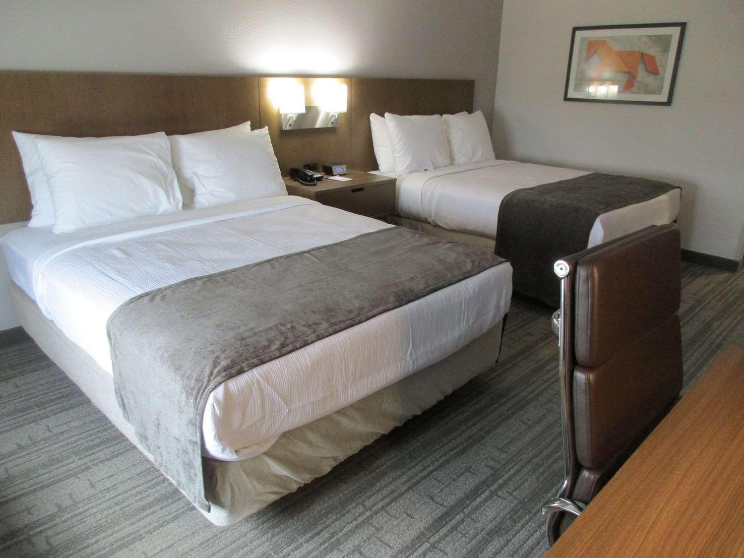 Best Western Green Oaks Inn La Vernia Εξωτερικό φωτογραφία