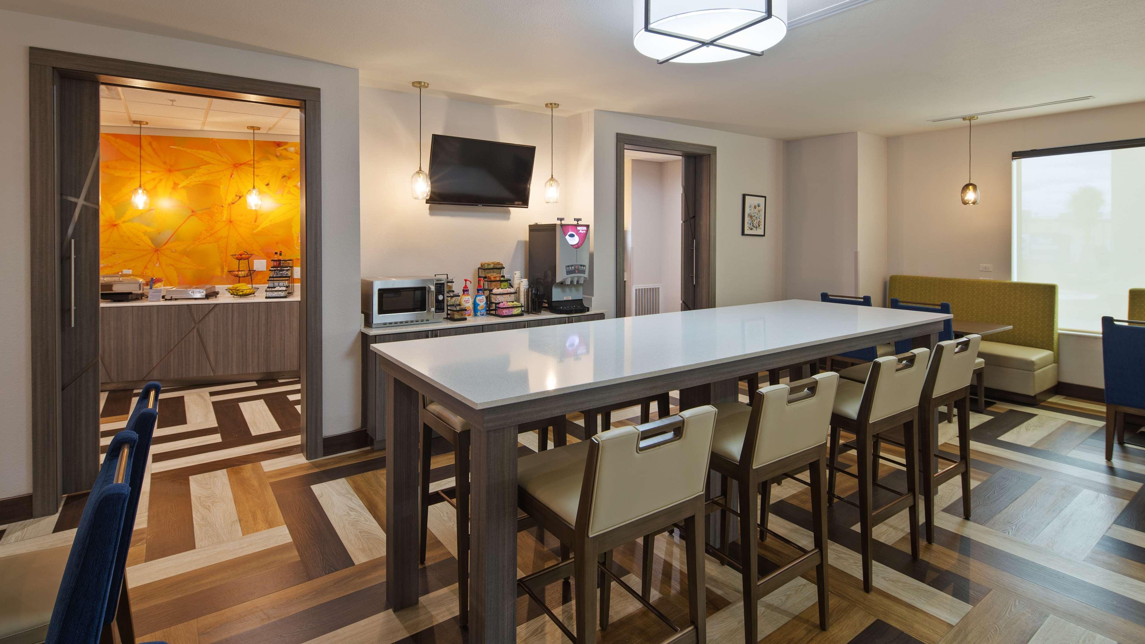 Best Western Green Oaks Inn La Vernia Εξωτερικό φωτογραφία